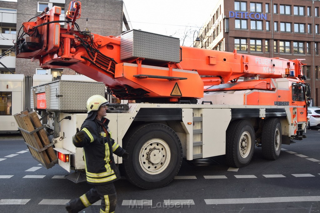 VU PKW Strab Koeln Mitte Pipinenstr Hohestr P130.JPG - Miklos Laubert